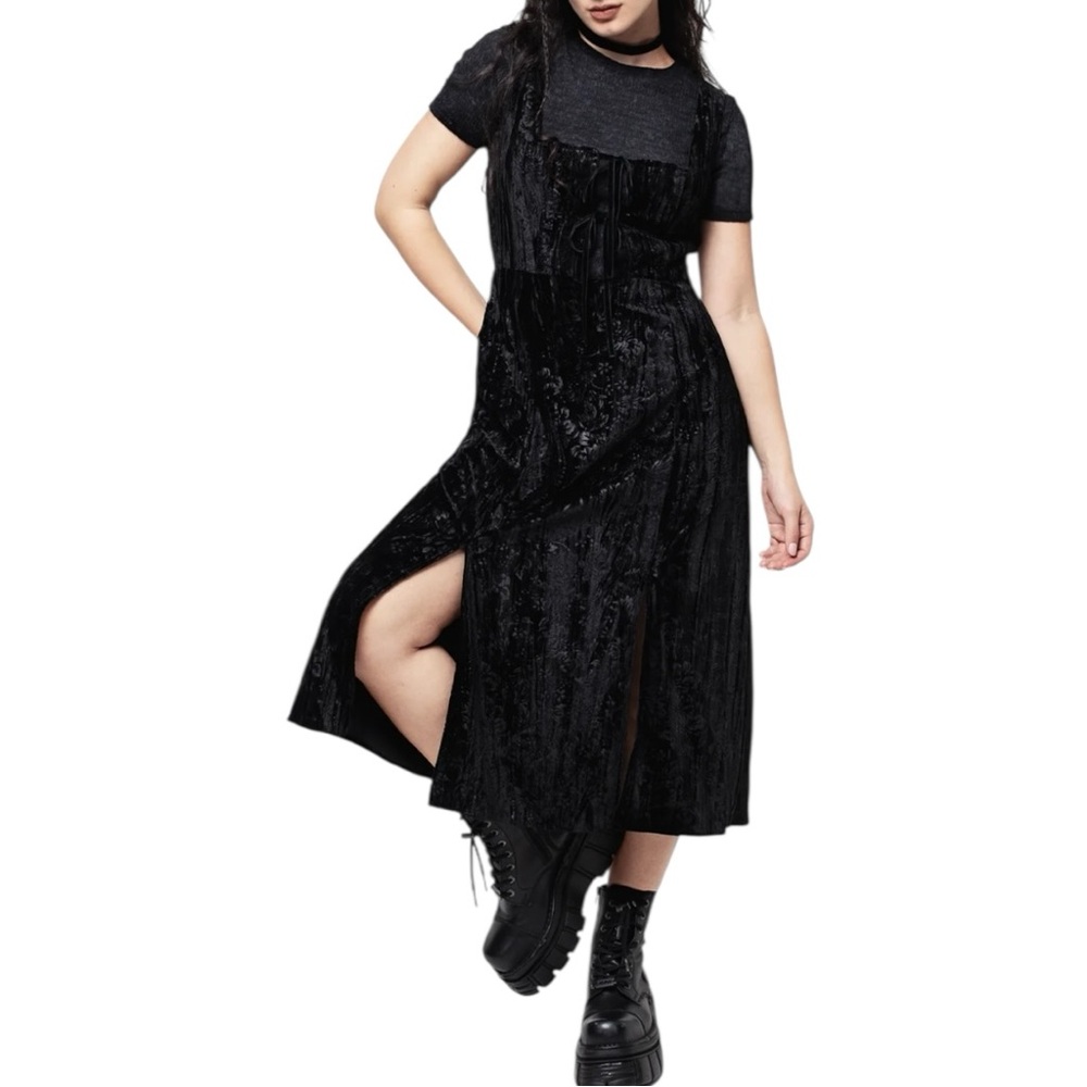 Disturbia Maggie Tie Front Apron Midi Dress in Black size 6 Floral Velour NWT - Picture 3 of 13